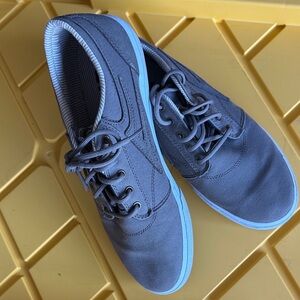 Casual Gray Canvas Men's Sneakers